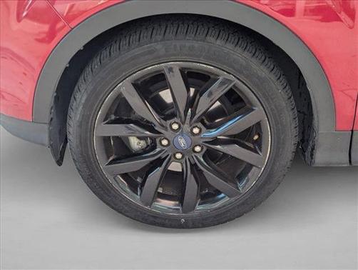 Ruby Red Metallic Tinted Clearcoat 2019 Ford Escape SE