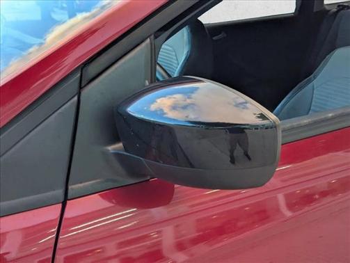 Ruby Red Metallic Tinted Clearcoat 2019 Ford Escape SE