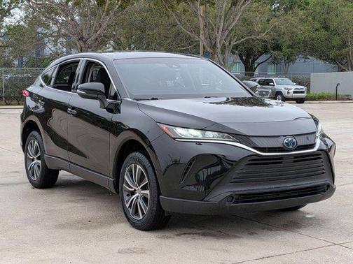 2022 Toyota Venza LE