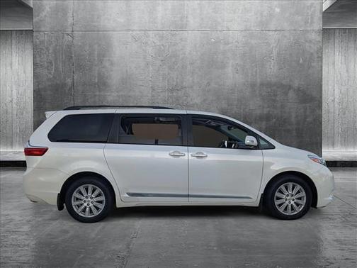 2016 Toyota Sienna Limited