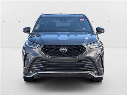 2022 Toyota Highlander XSE