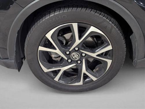 Black Sand Pearl 2021 Toyota C-HR XLE