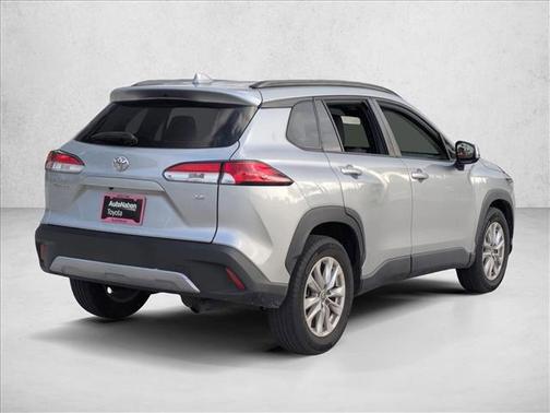 2022 Toyota Corolla Cross LE