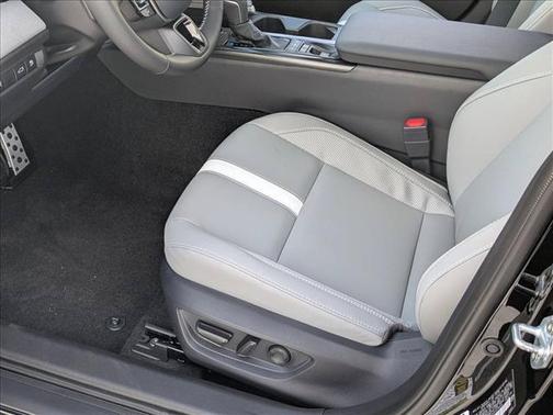 Midnight Black Metallic 2026 Toyota Camry SE