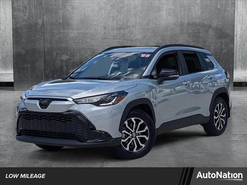 2025 Toyota Corolla Hybrid SE