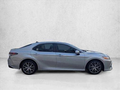 Celestial Silver Metallic 2024 Toyota Camry XLE