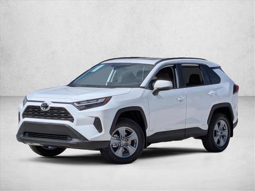 2025 Toyota RAV4 Hybrid XLE