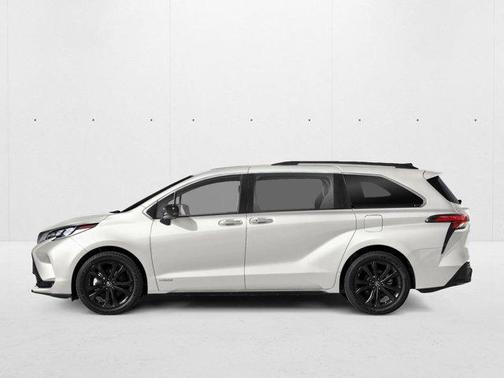 Ice Cap 2026 Toyota Sienna XSE 7 Passenger