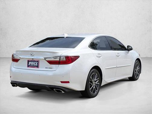 2016 Lexus ES 350 Base
