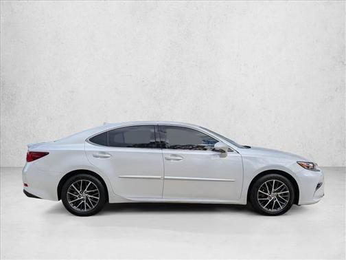 2016 Lexus ES 350 Base