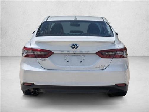 2023 Toyota Camry Hybrid XLE