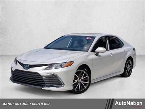 Wind Chill Pearl 2023 Toyota Camry Hybrid XLE