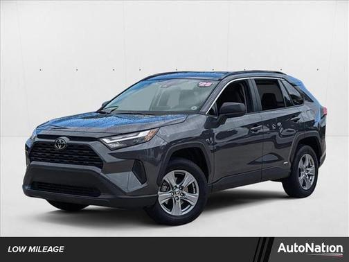2025 Toyota RAV4 Hybrid LE