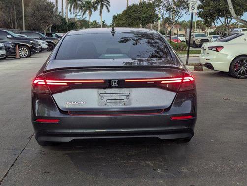 2023 Honda Accord LX 1.5T