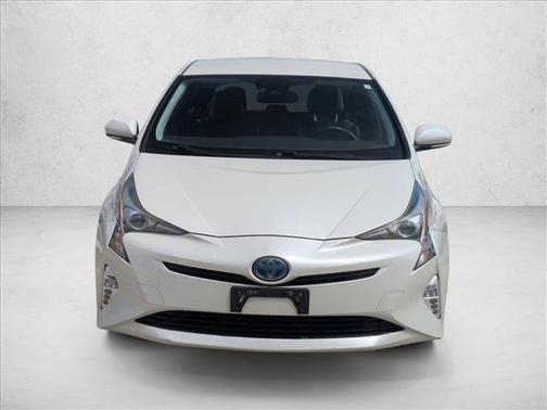 Blizzard Pearl 2016 Toyota Prius Four Touring