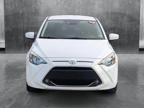 2019 Toyota Yaris Sedan LE