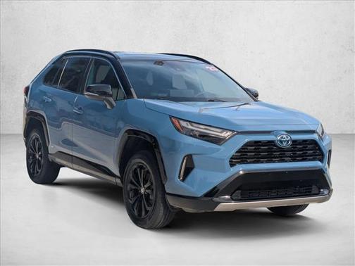 2023 Toyota RAV4 Hybrid SE