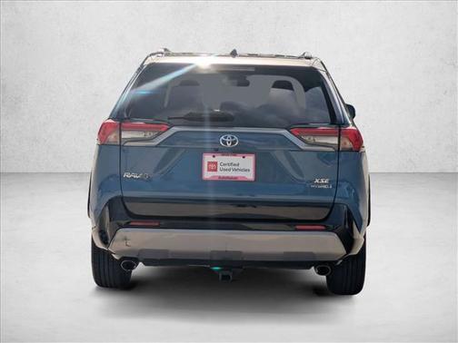 2023 Toyota RAV4 Hybrid SE