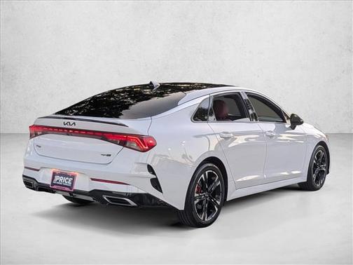 2022 Kia K5 GT-Line