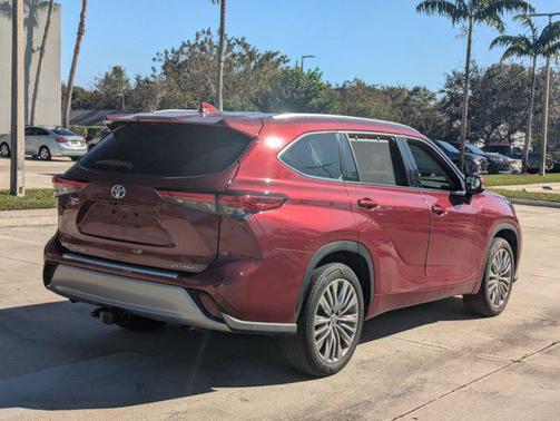 2021 Toyota Highlander Platinum
