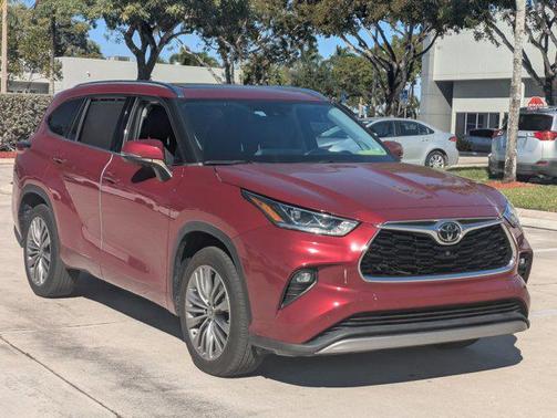 2021 Toyota Highlander Platinum