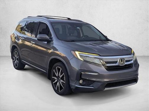 2019 Honda Pilot Touring 8-Passenger