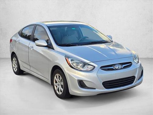Ironman Silver Metallic 2014 Hyundai Accent GLS