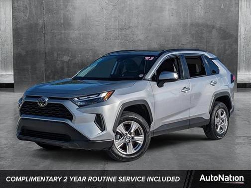 2023 Toyota RAV4 XLE
