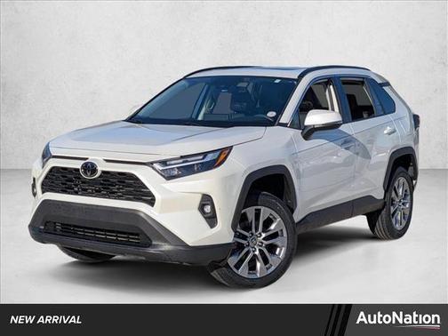 2022 Toyota RAV4 XLE Premium