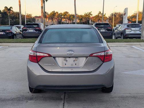 2016 Toyota Corolla LE