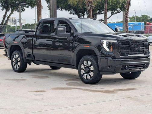 2024 GMC Sierra 2500 Denali