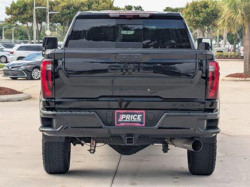 2024 GMC Sierra 2500 Denali