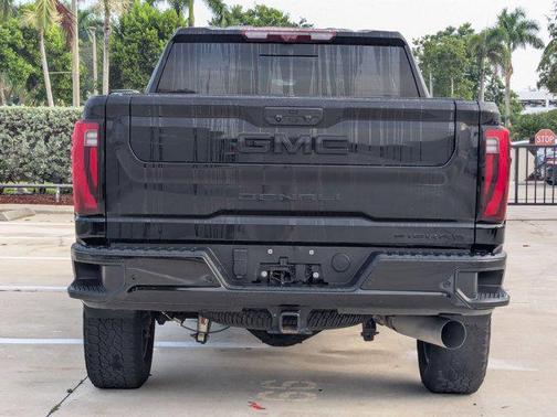 2024 GMC Sierra 2500 Denali