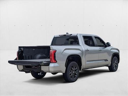 2025 Toyota Tundra Hybrid Platinum