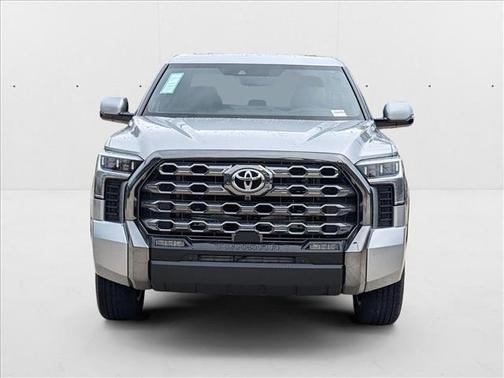 2025 Toyota Tundra Hybrid Platinum