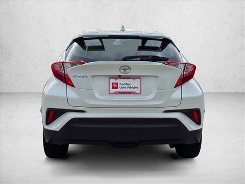 Blizzard Pearl 2020 Toyota C-HR LE