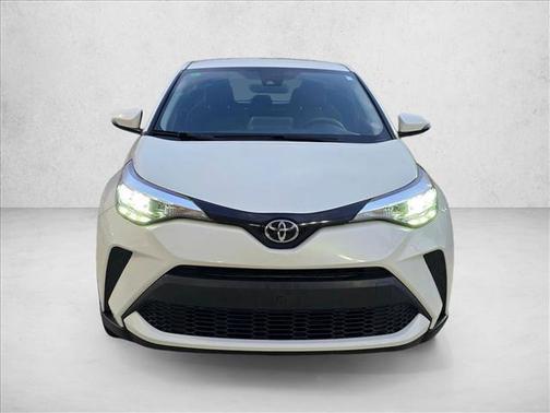 Blizzard Pearl 2020 Toyota C-HR LE