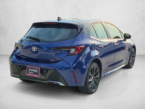 Blue Crush Metallic/Midnight Black Metallic 2026 Toyota Corolla XSE
