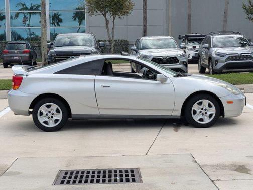 2002 Toyota Celica GT