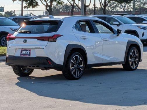 2019 Lexus UX 200 Base