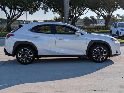 2019 Lexus UX 200 Base