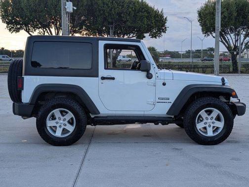 2016 Jeep Wrangler Sport