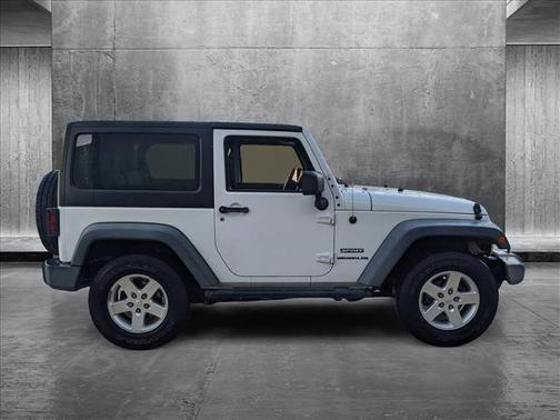2016 Jeep Wrangler Sport