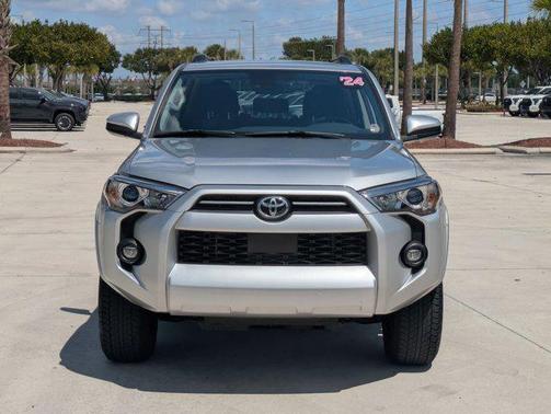Classic Silver Metallic 2024 Toyota 4Runner SR5
