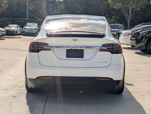 2019 Tesla Model X Long Range