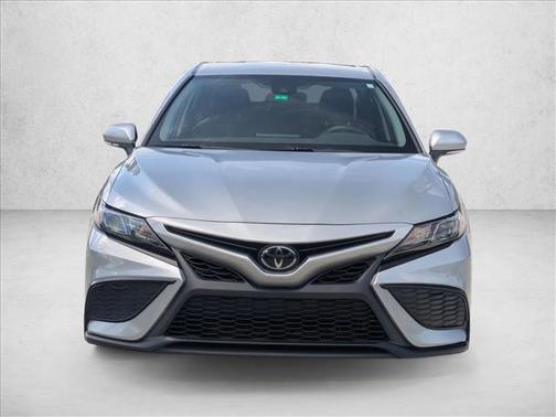 Celestial Silver Metallic 2023 Toyota Camry SE