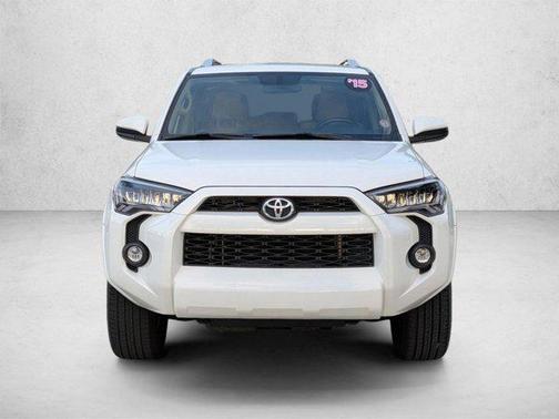 Super White 2015 Toyota 4Runner SR5