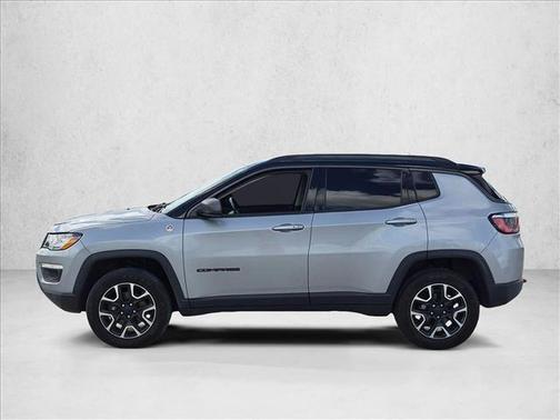 Billet Silver Metallic Clearcoat 2019 Jeep Compass Trailhawk