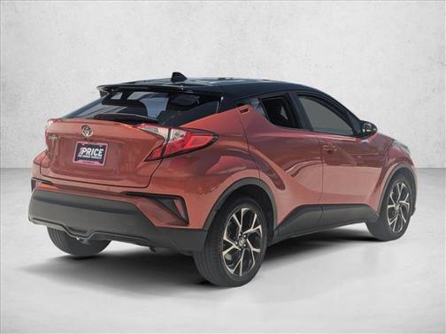 Hot Lava w/Black Roof 2020 Toyota C-HR XLE