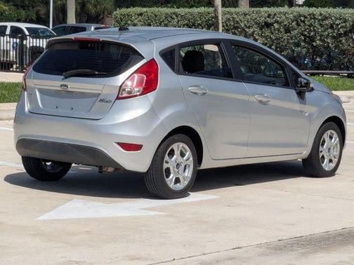 2016 Ford Fiesta SE